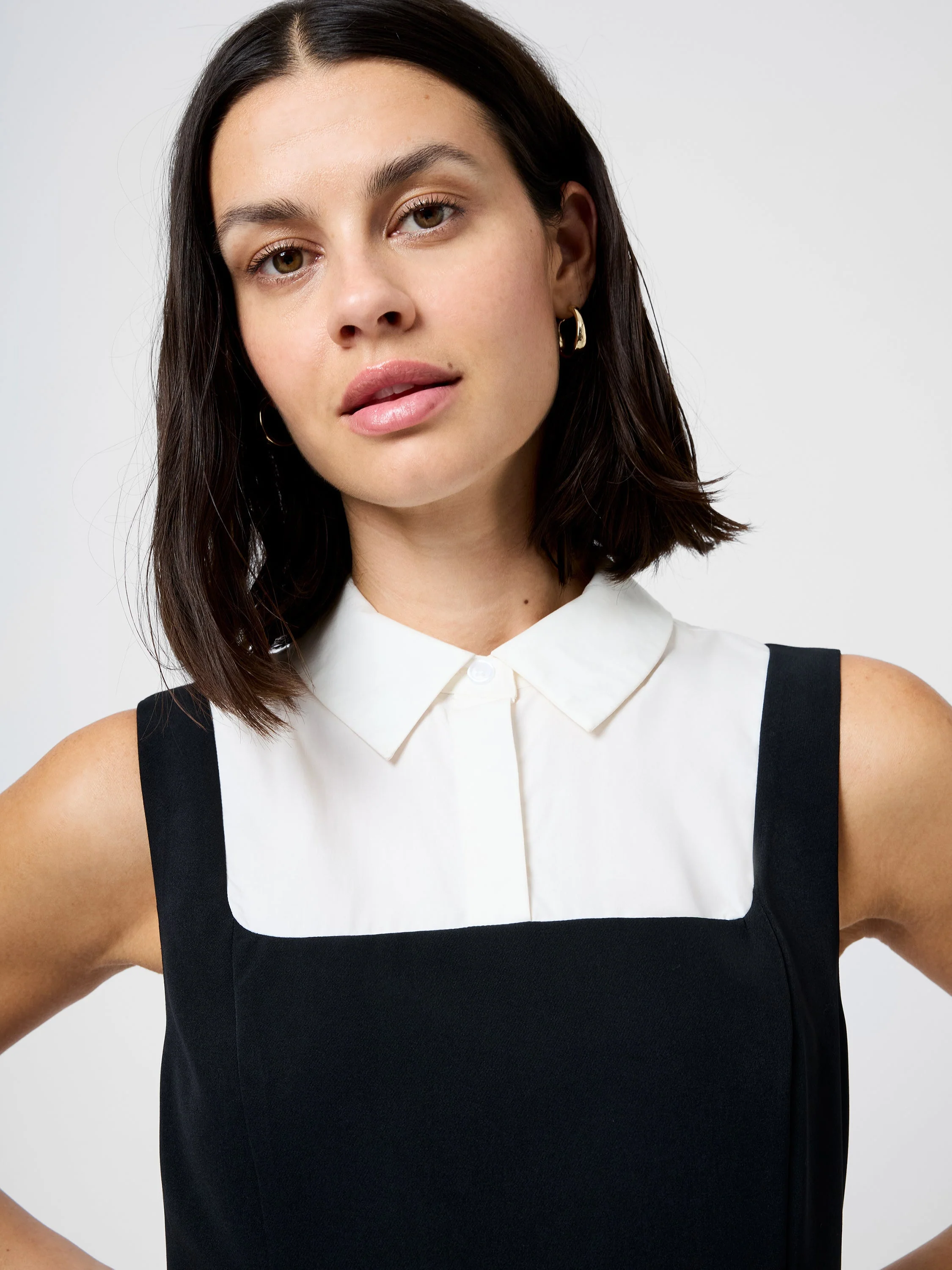 ECHO CREPE SLEEVELESS MINI DRESS - Image 5