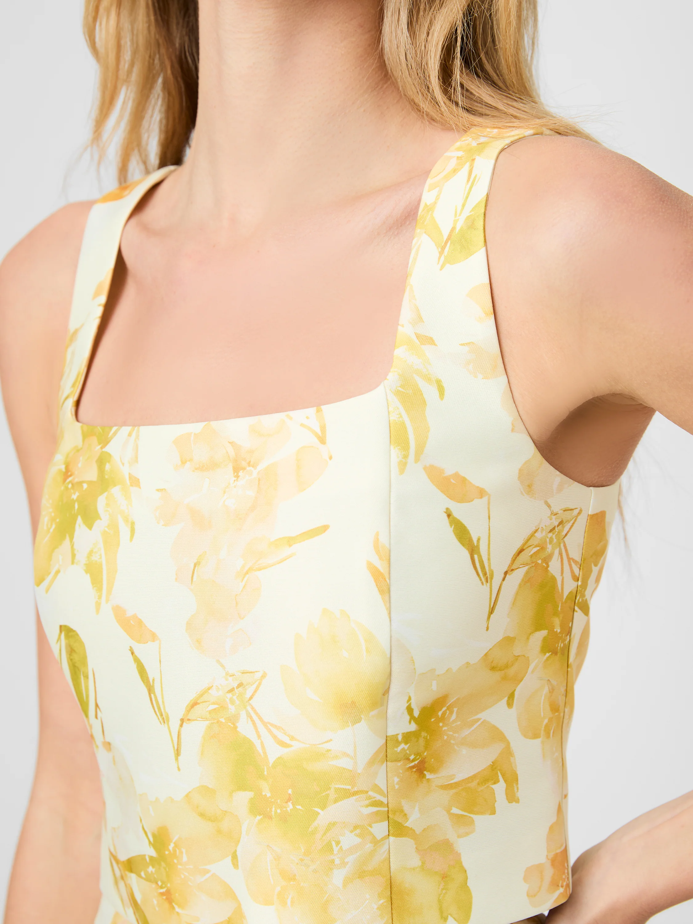 STRUCTURED TAFFETA SOPHIE FLEUR CROPPED TOP - Image 4