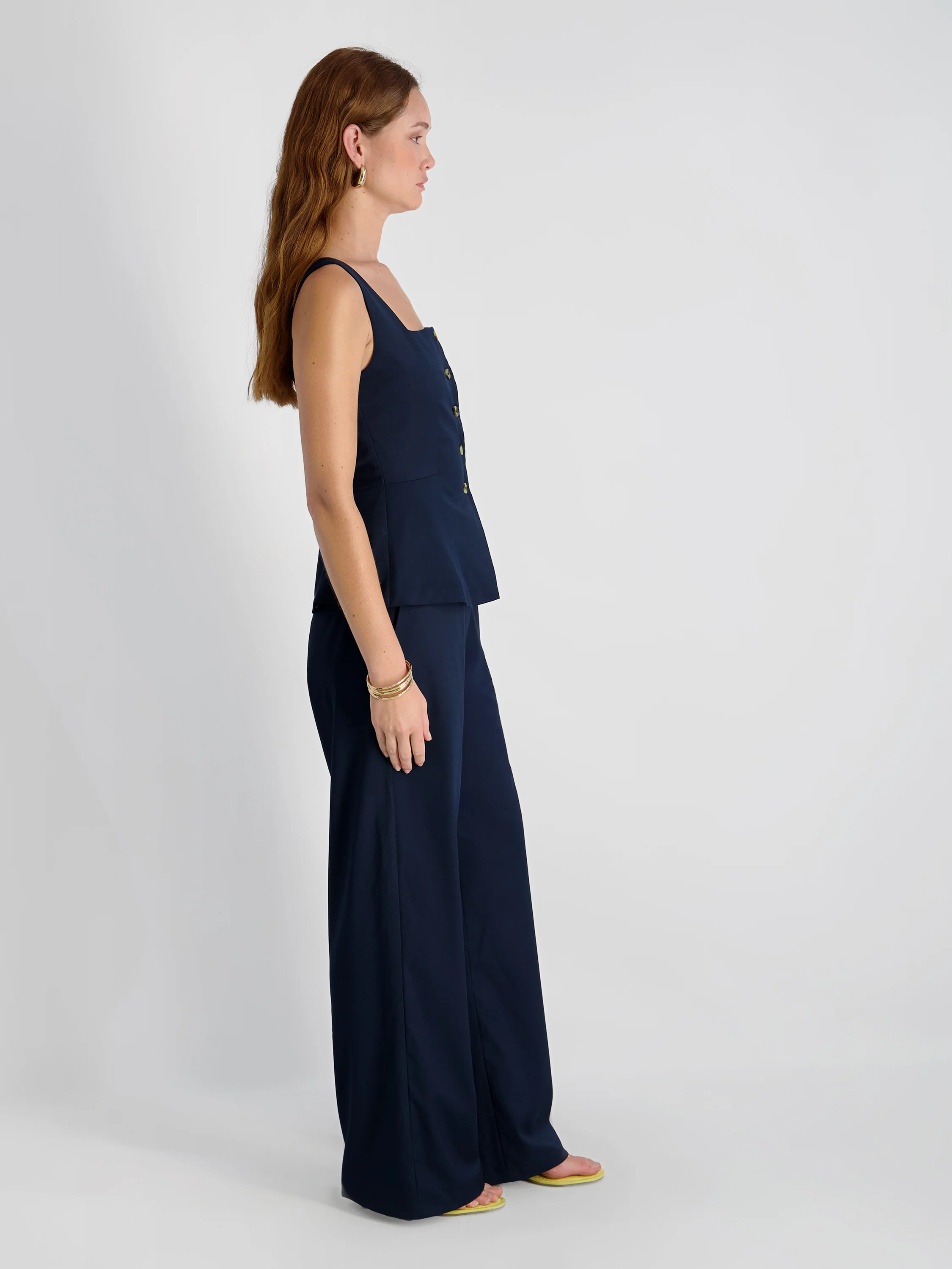 LIGHTWEIGHT TWILL SQUARE NECK SLEEVELESS TOP - Image 4