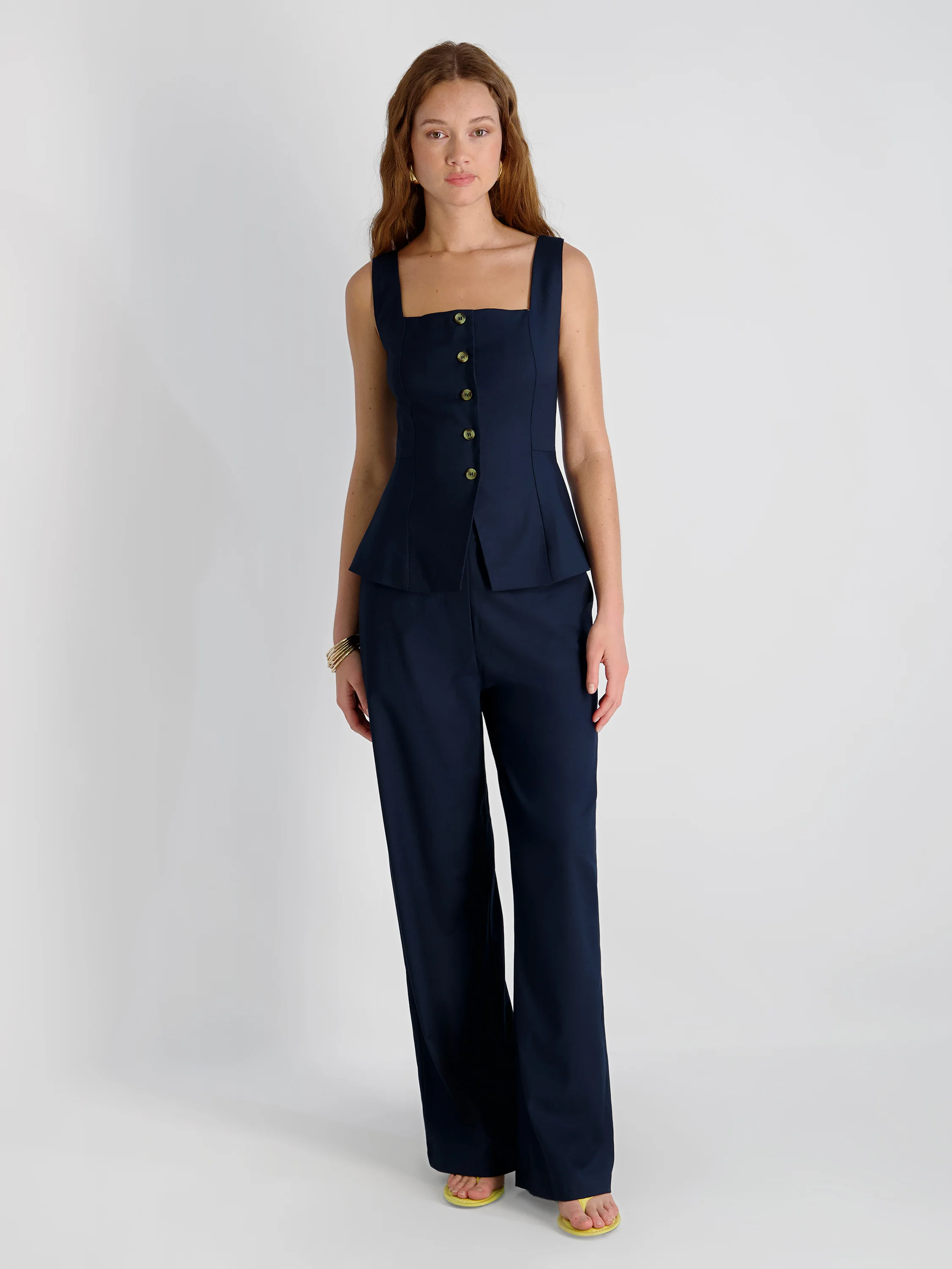 LIGHTWEIGHT TWILL SQUARE NECK SLEEVELESS TOP - Image 5
