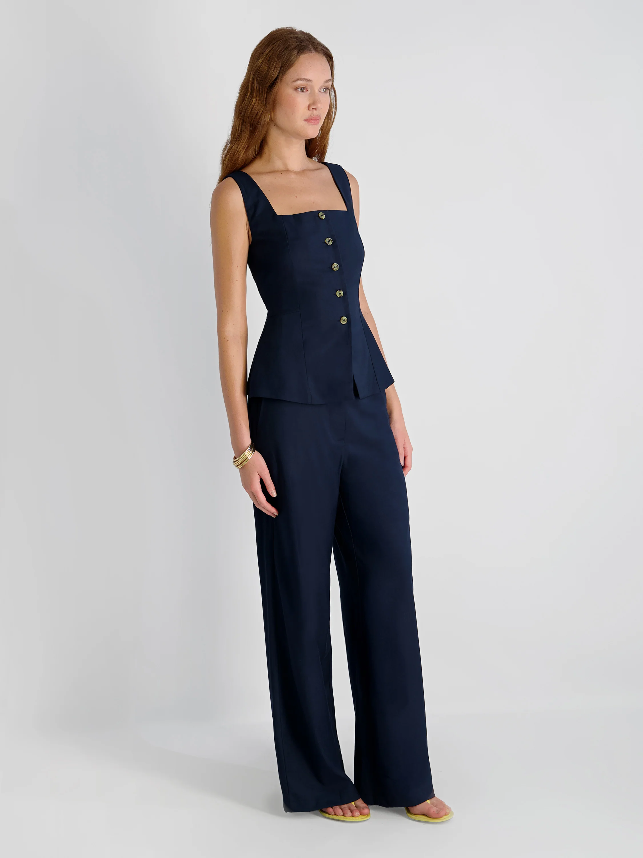 LIGHTWEIGHT TWILL SQUARE NECK SLEEVELESS TOP - Image 6