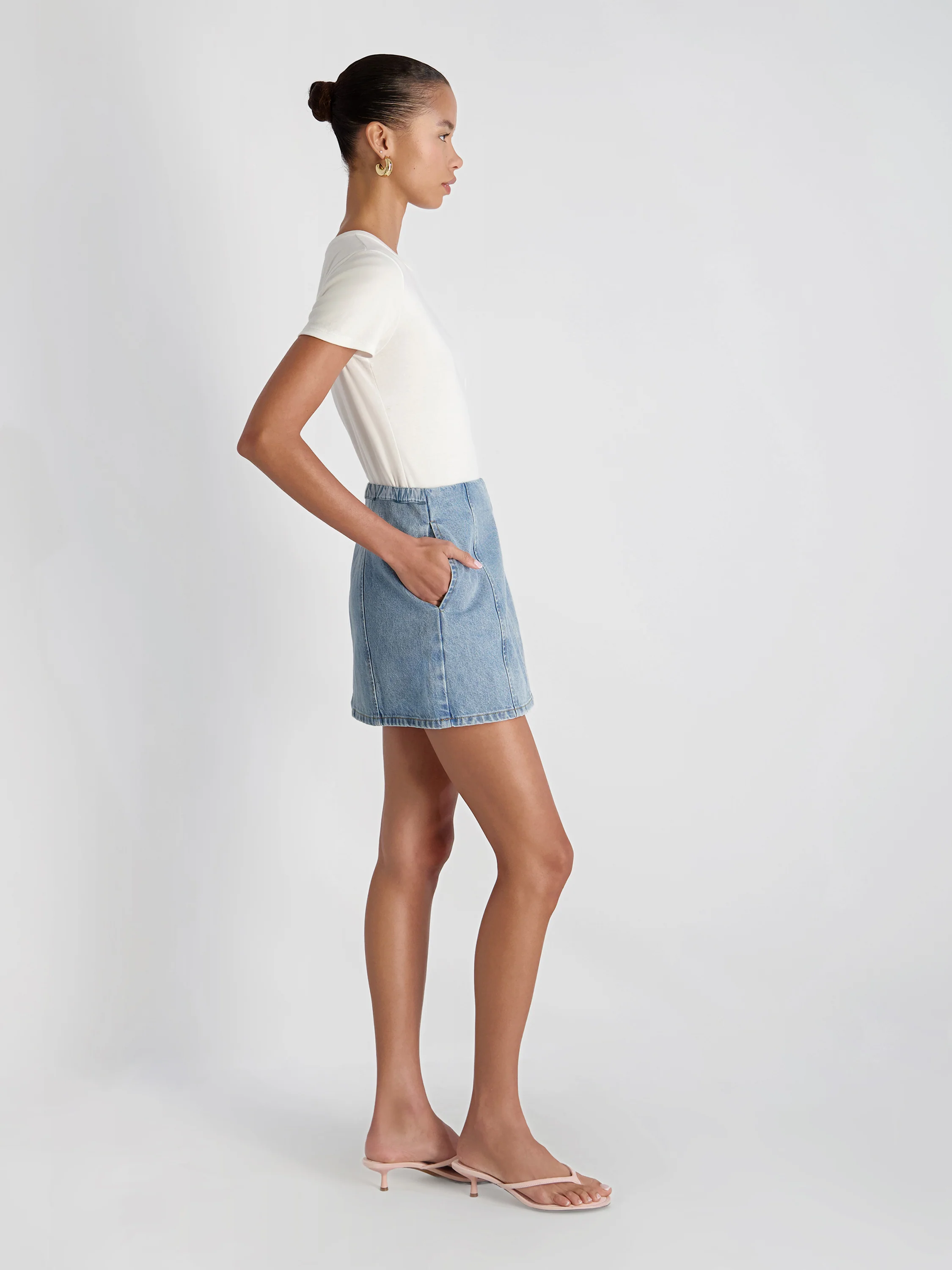 90S DENIM MULTI SEAM MINI SKIRT - Image 3