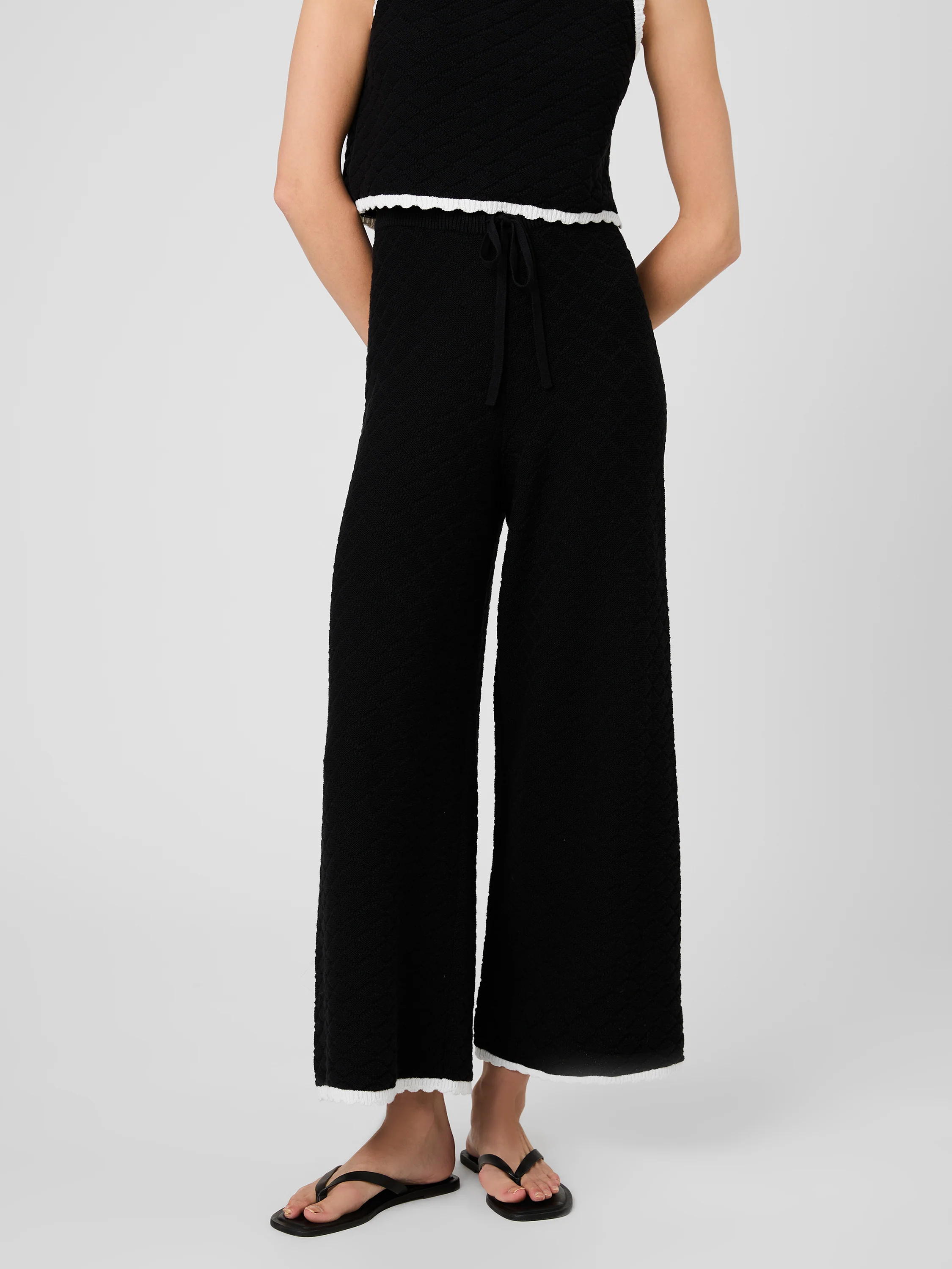 TEDDY DIAMOND KNIT CROP PANTS - Image 3