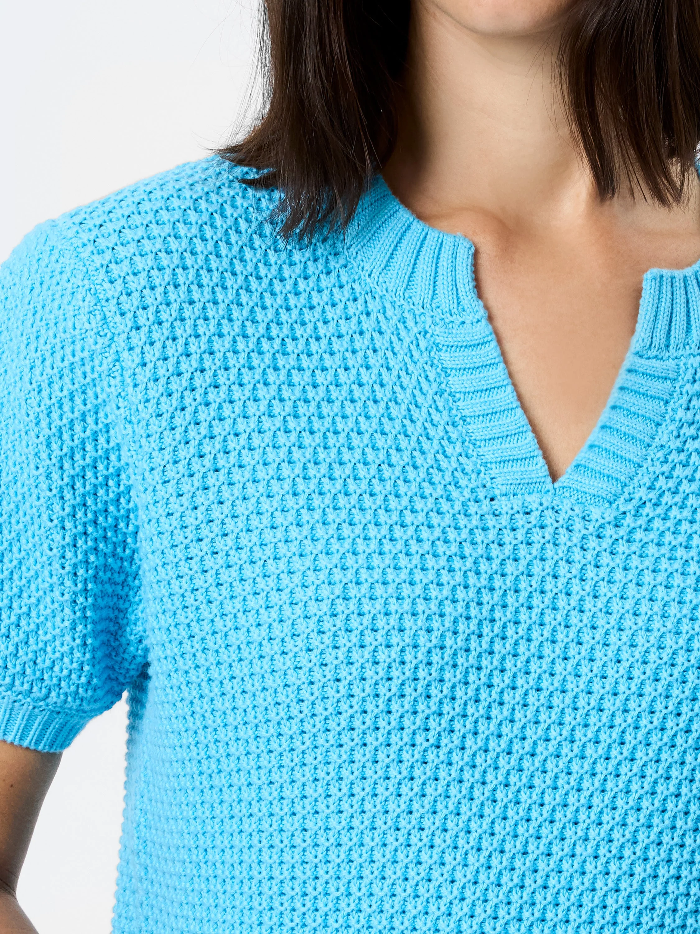 REMY COTTON BLEND V-NECK TOP - Image 3