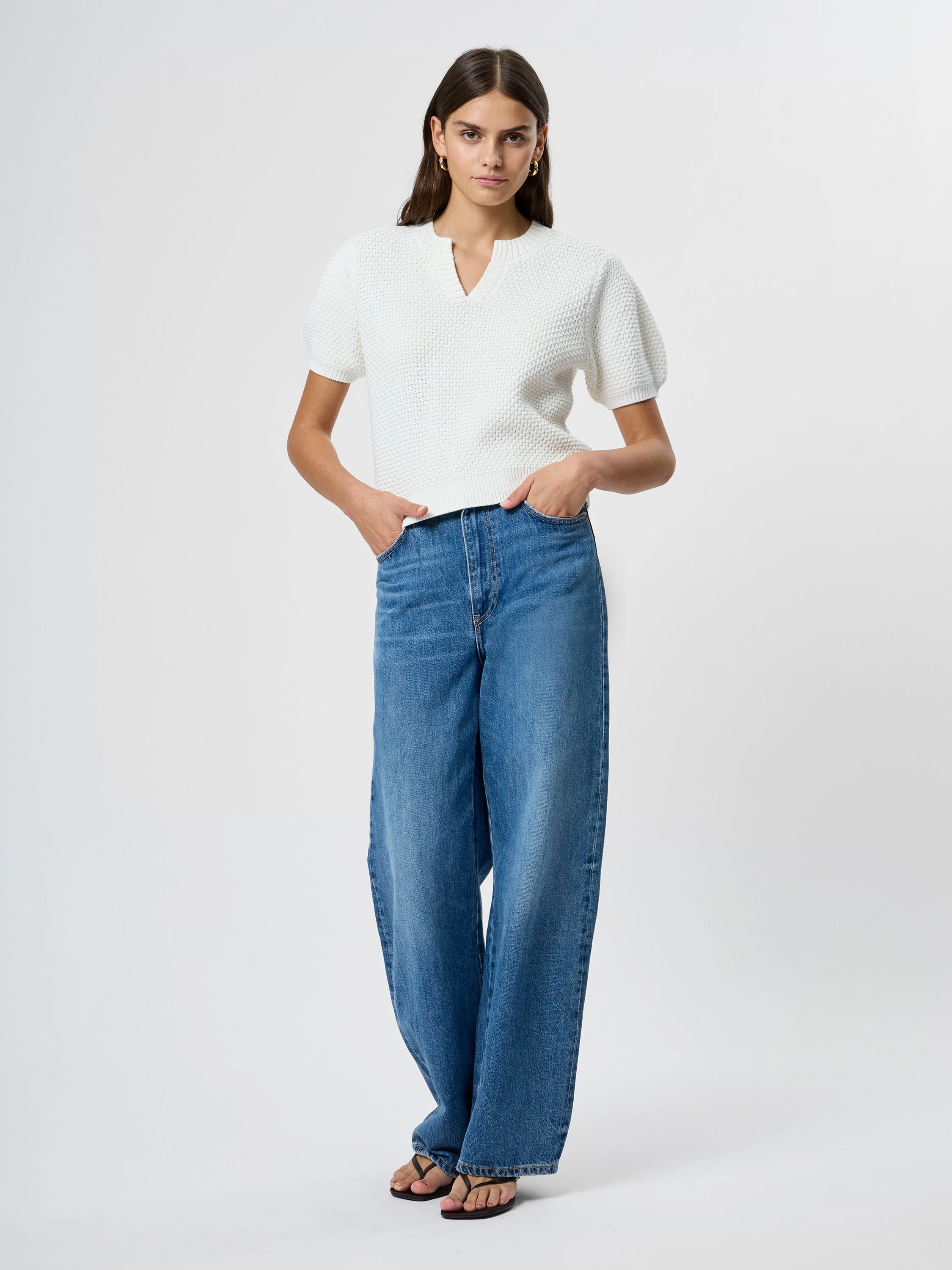 REMY COTTON BLEND V-NECK TOP - Image 4